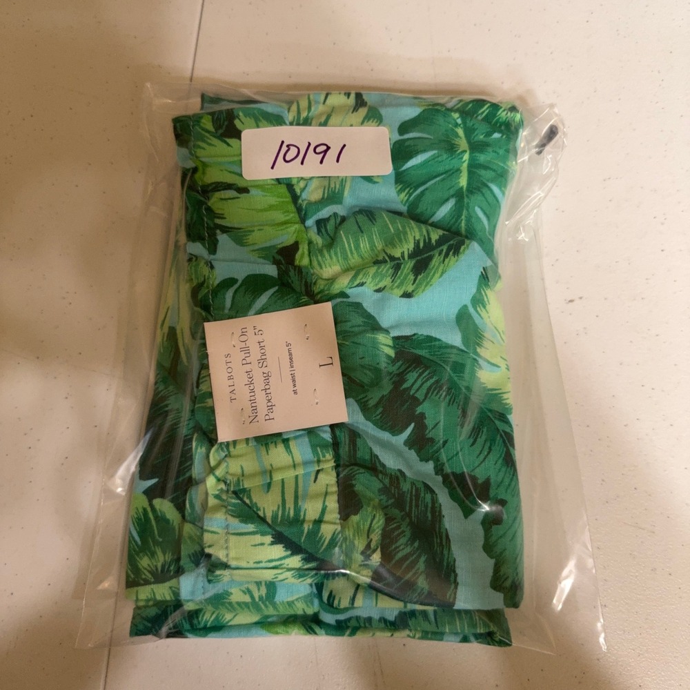 Talbots Shorts Womens L Green Tropical Leaf Nantucket Pull-On Paperbag Beach - Picture 9 of 9